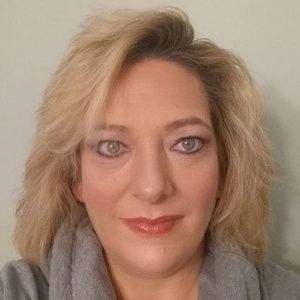 Meet your Posher, Eileen